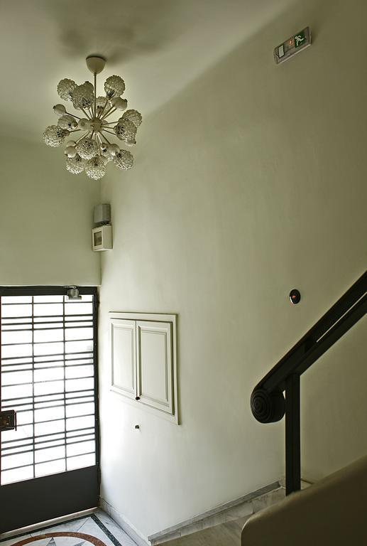 Bauhaus Building With Green Roof Top Terrace - Ep16 Apartment Athens Exterior photo